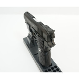 Пневматический пистолет Umarex Colt Defender